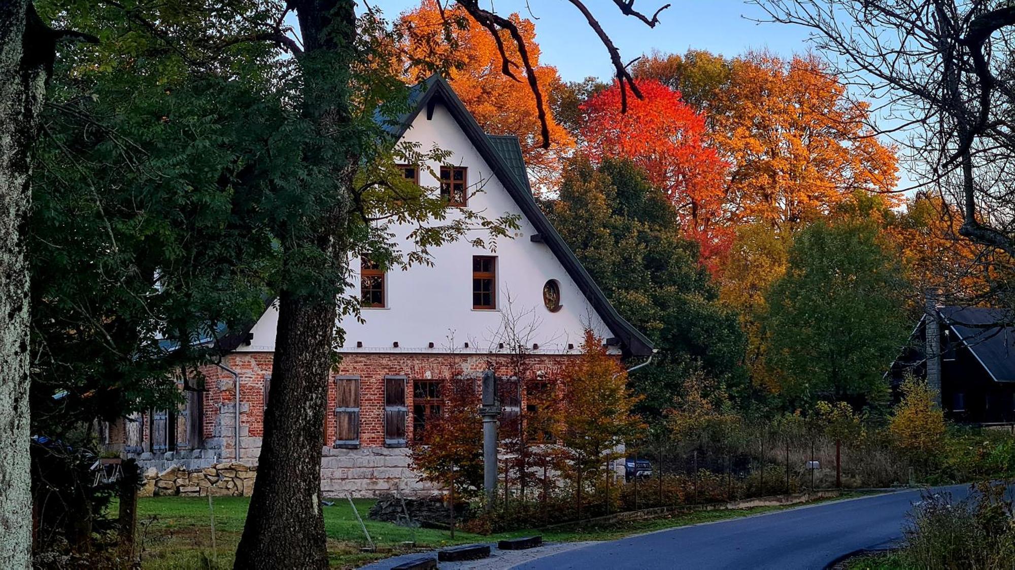 Chata W Stolowych Lezyce  Exterior foto